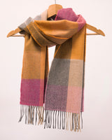 Szalik z wełny merino w w różową i musztardową kratkę