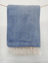 Koc z wełny merino i kaszmiru w jodełkę, w kolorze marengo