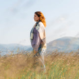 Brązowo czarny szalik z wełny merino w kratkę