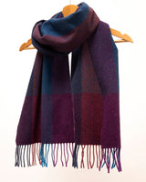 wełniany szal w rdzawo popielatą kratkę