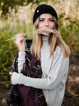 czarna czapka z wełny merino