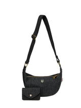 czarna torebka w jodełkę