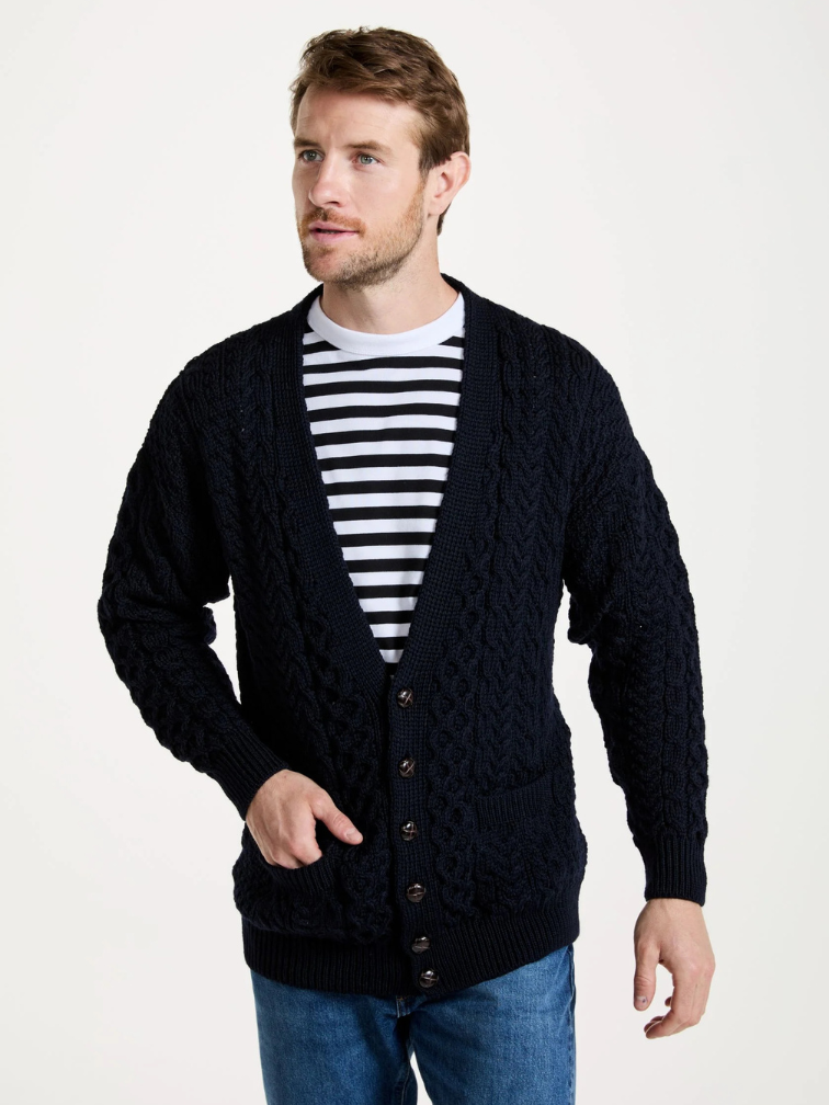 Męski kardigan z wełny merino - granatowy