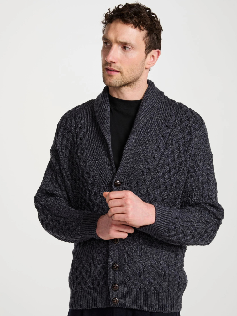 Męski kardigan z kołnierzem wełny merino - grafitowy