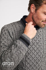 Sweter męski z wełny merino - szary z czarnym akcentem