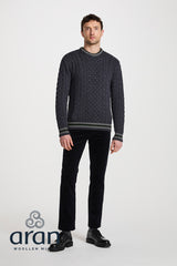 Sweter męski z wełny merino - grafitowy z szarym akcentem