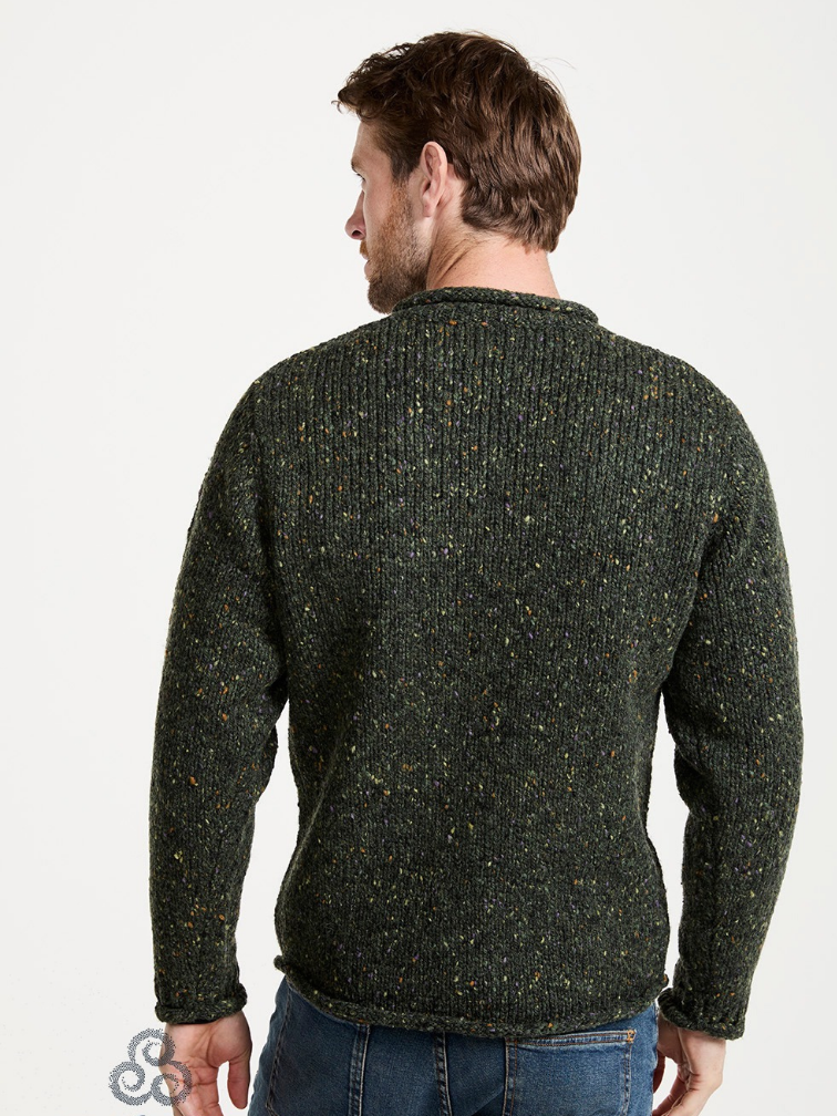 Oliwkowy sweter męski Aran z wełny Donegal
