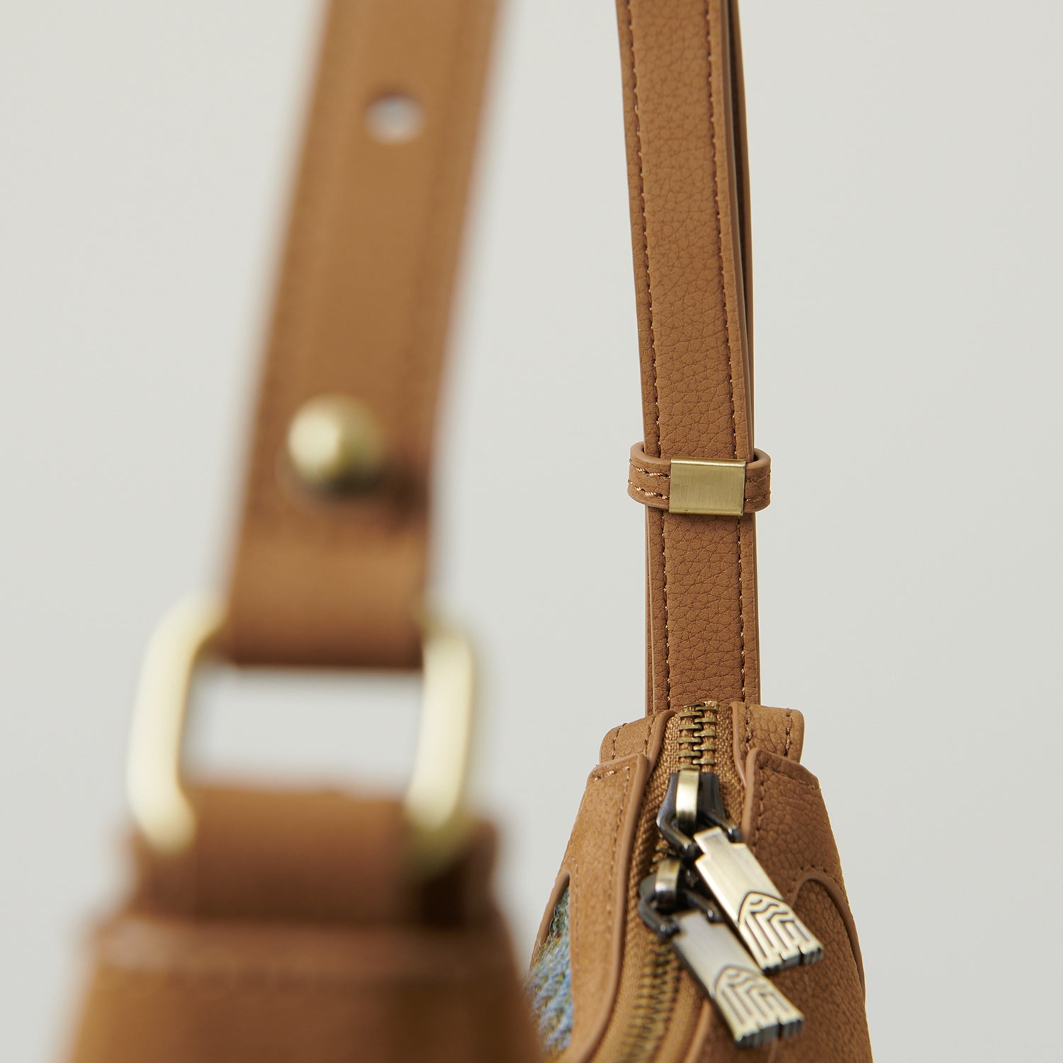 Brązowa torebka Ellon z Harris Tweedu i skóry w kolorową kratkę