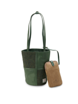 Zielona torebka Orlagh z Harris Tweedu i skóry w kratkę