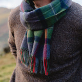 Zielono-purpurowy szalik z wełny jagnięcej w kratkę