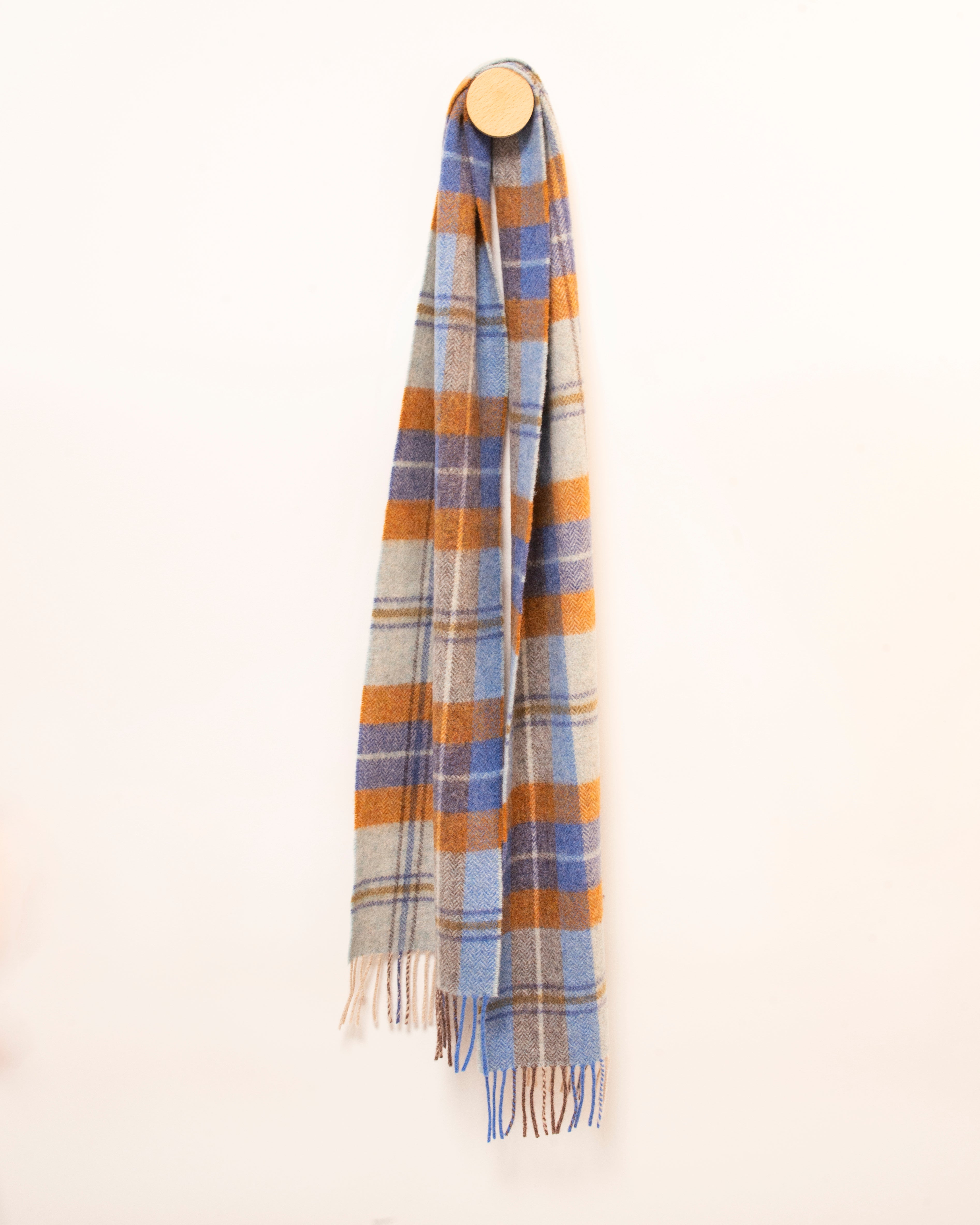 Szalik z wełny jagnięcej w kratkę brązowo niebieską, 25x200cm