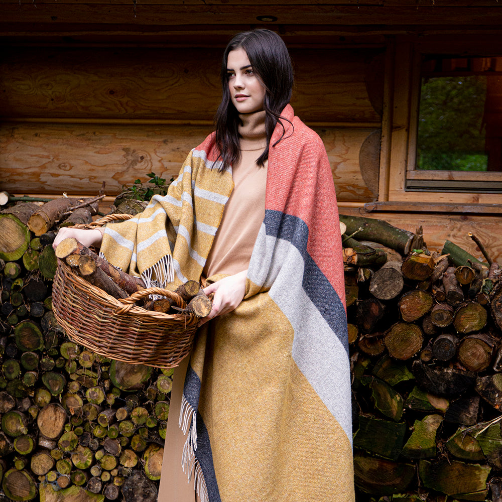 Koc z wełny merino w kolorowe pasy