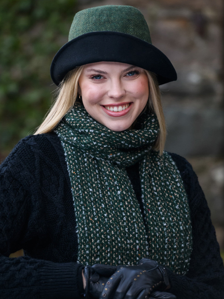 Damski zielony kapelusz wełniany typu clodagh w jodełkę