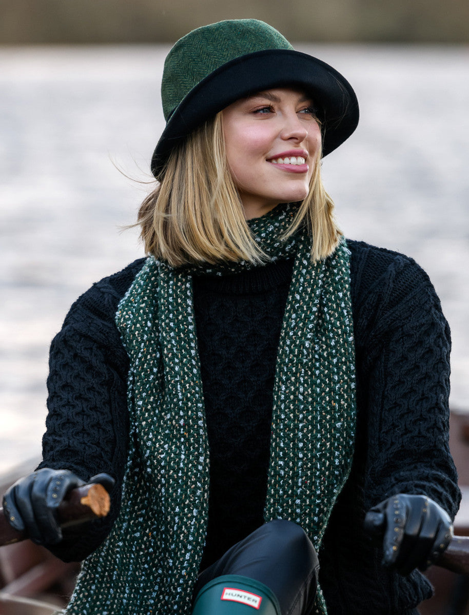 Damski zielony kapelusz wełniany typu clodagh w jodełkę