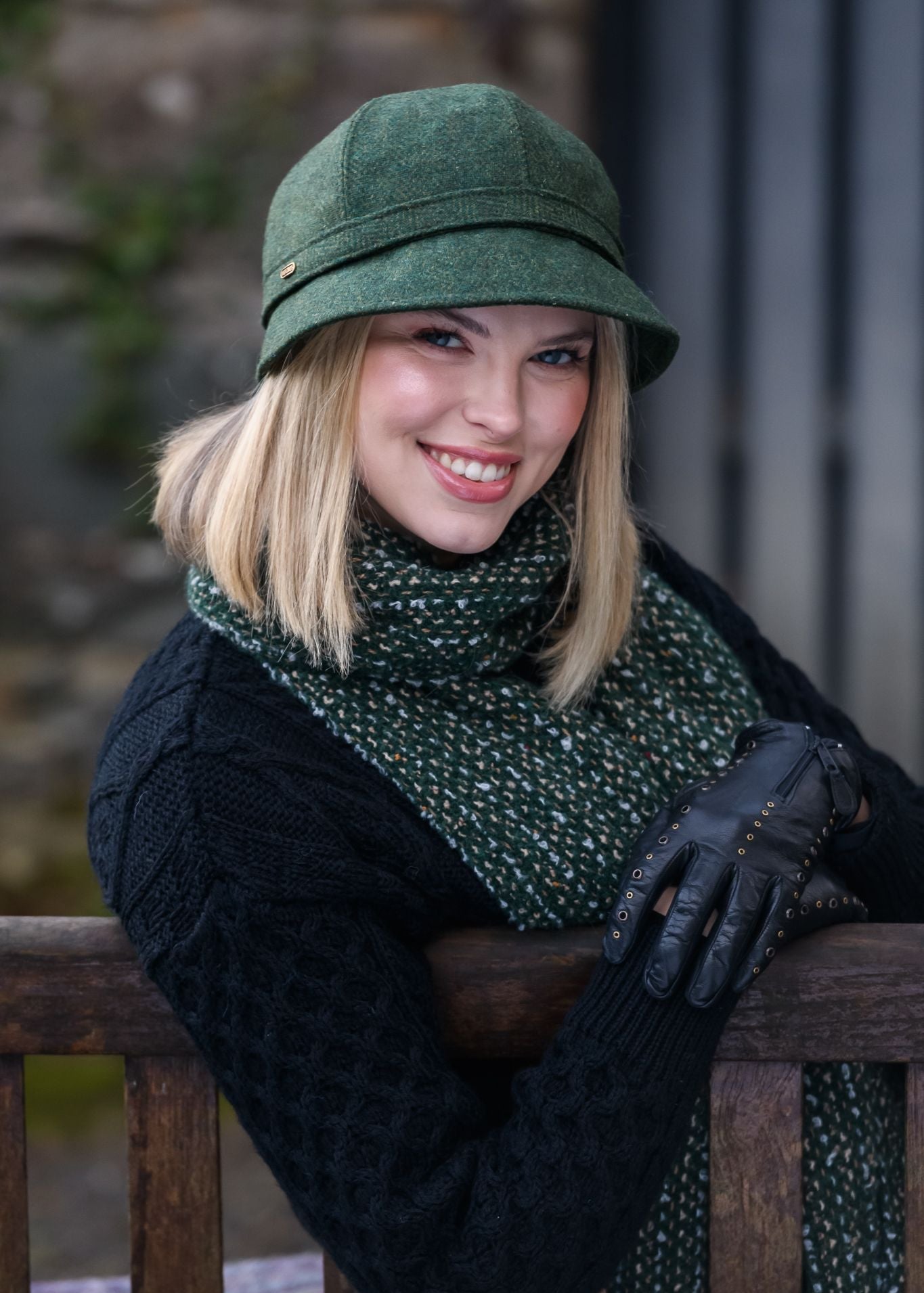 Damski zielony kapelusz wełniany w jodełkę typu flapper