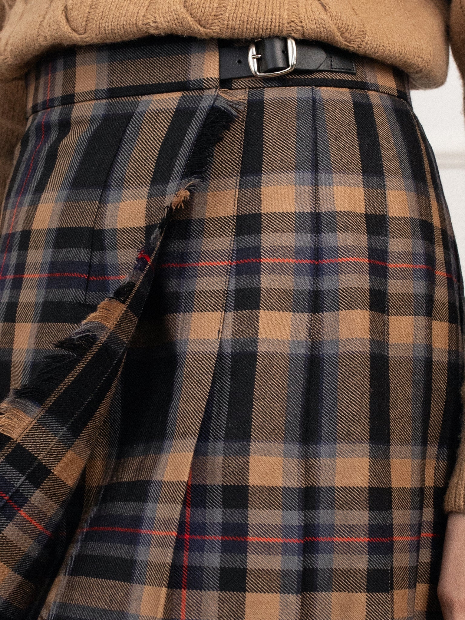 Krótka wełniana spódnica typu kilt w kratę – tartan Dalnessie