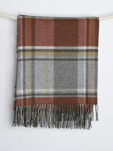 Koc z wełny jagnięcej w kratkę - złota jesień