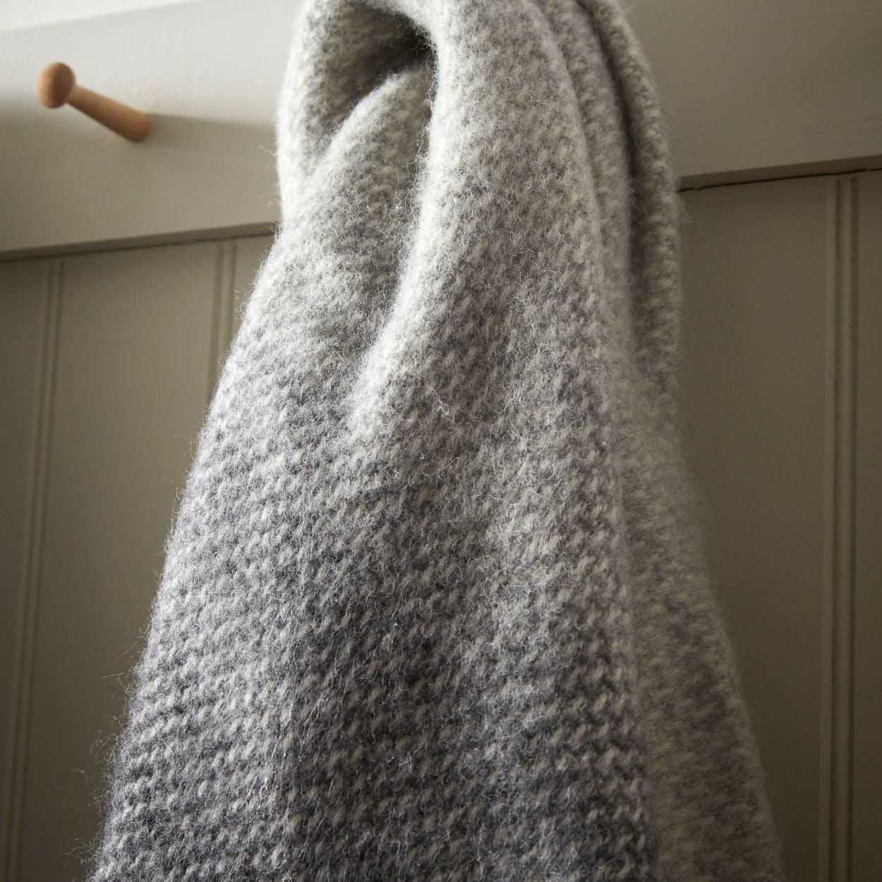 Koc wełniany Ombre Pebble