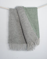 Dwustronny koc wełniany zielono-szary