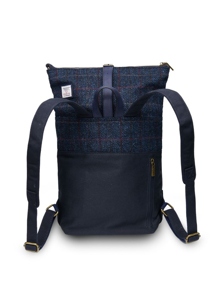 szkocki granatowy plecak w kratkę harris tweed