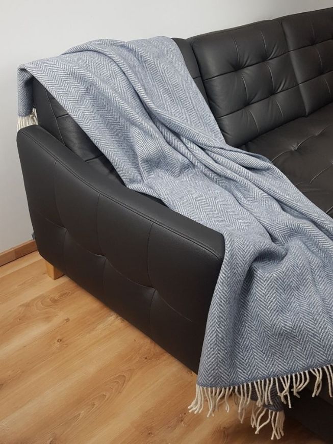Koc z wełny merino i kaszmiru w kolorze marengo