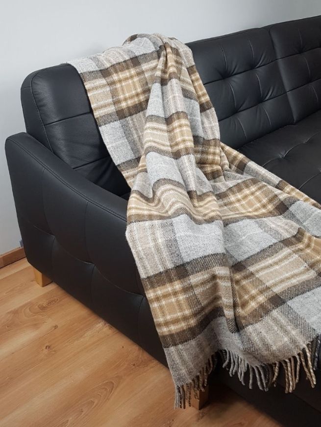 Koc wełniany z tartanem McKellar