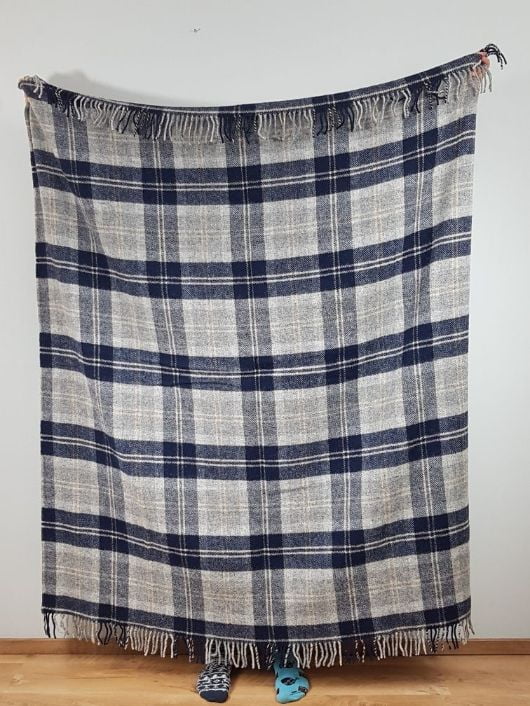 Koc wełniany z tartanem Navy Bannockbane