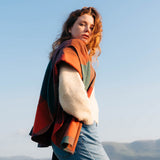 Ponczo damskie z wełny jagnięcej – pomarańcz, burgund i zieleń