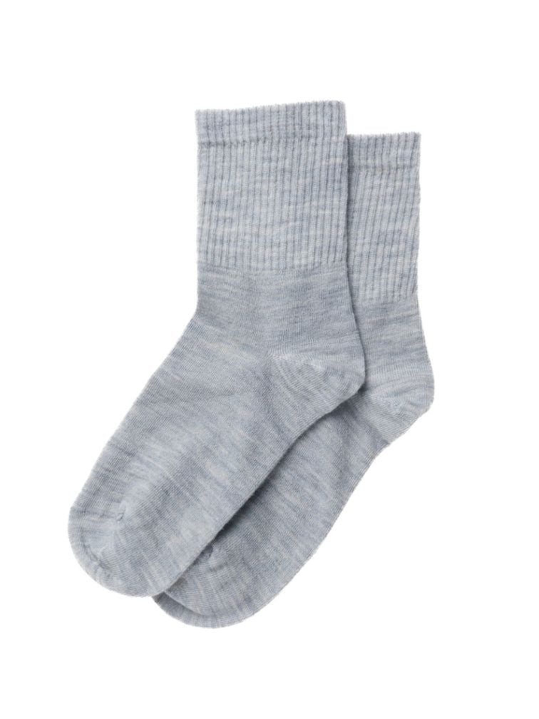 szare skarpety merino