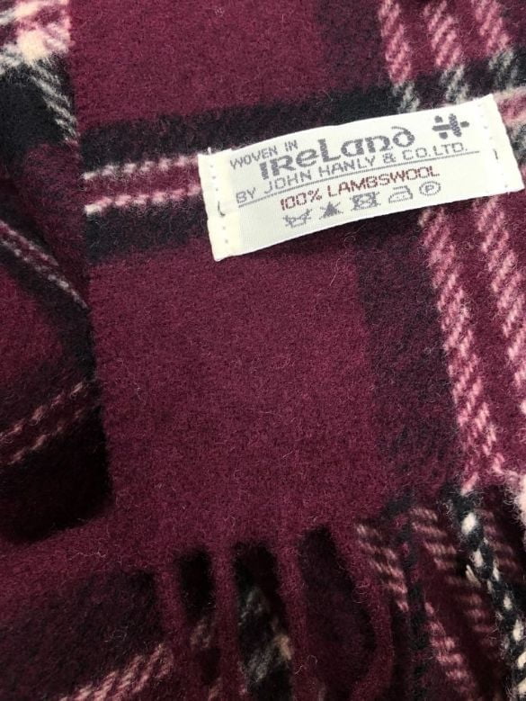 Krótki szalik z wełny jagnięcej Maroon Black Check