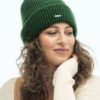 zielona czapka marki sinke